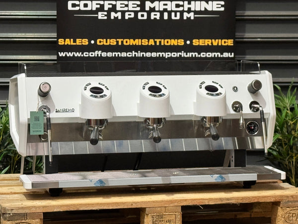 Brand New Sanremo D8 Tall 3 Group Coffee Machine