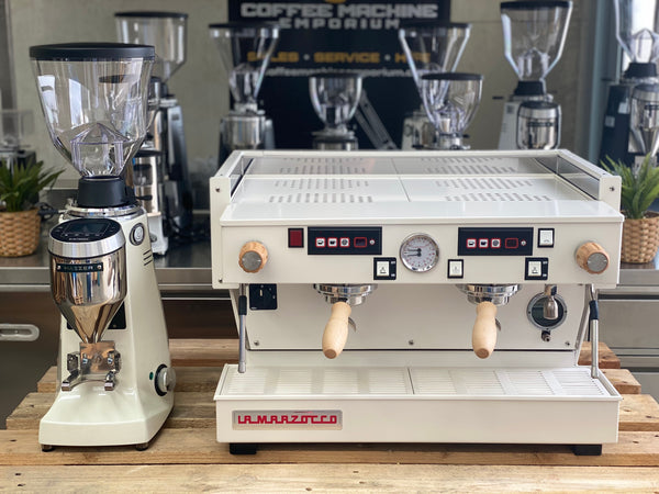 La Marzocco Linea Classic AV 2 Group Coffee Machine & Mazzer Major V Electronic Package -