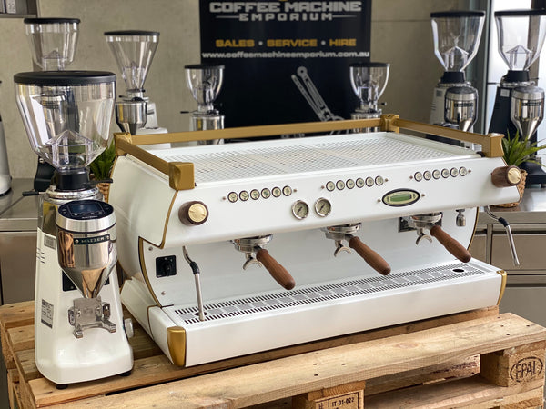 La Marzacco GB5 3 Group Coffee Machine & Mazzer Kony S Electronic Coffee Grinder