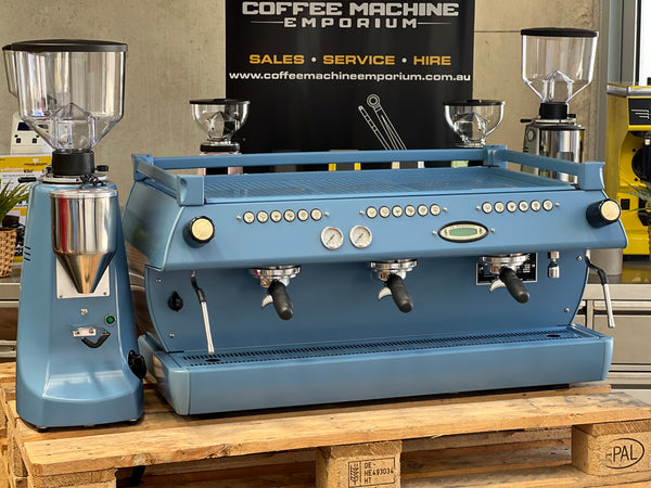 La Marzocco GB5 3 Group Coffee Machine & Mazzer Robur Electronic Package