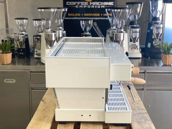 La Marzocco Linea Classic AV 3 Group Coffee Machine - Mother of Pearl White