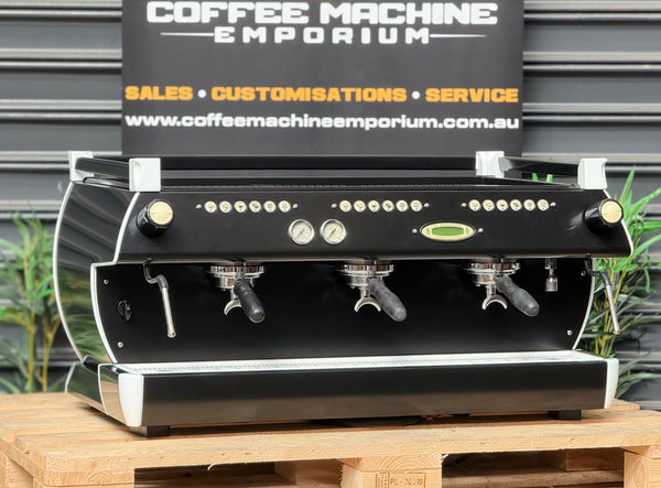 La Marzocco GB5 3 Group Commercial Espresso Machine - White & Black