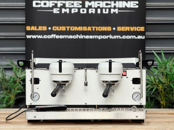 Brand New Synesso S200 2 Group Coffee Machine