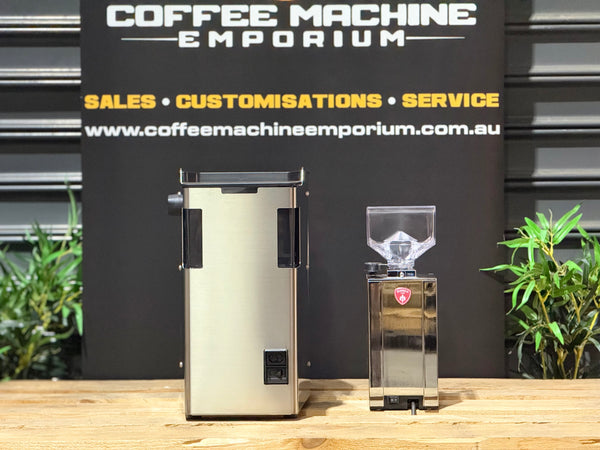 Brand New Gaggia Classic GT 1 Group & Brand New Eureka Specialita Smart Coffee Grinder