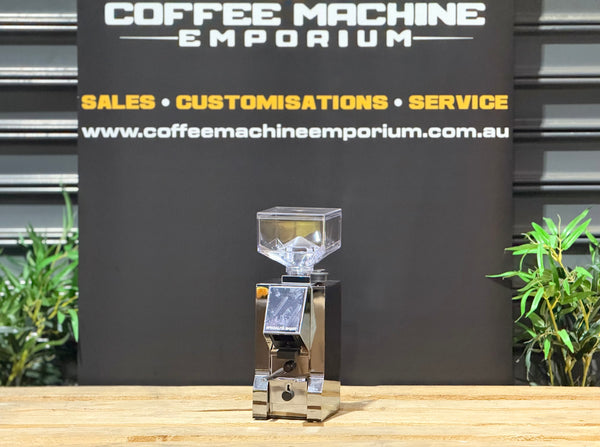 Brand New Eureka Mignon Specialita Smart Commercial Coffee Grinder - Stainless
