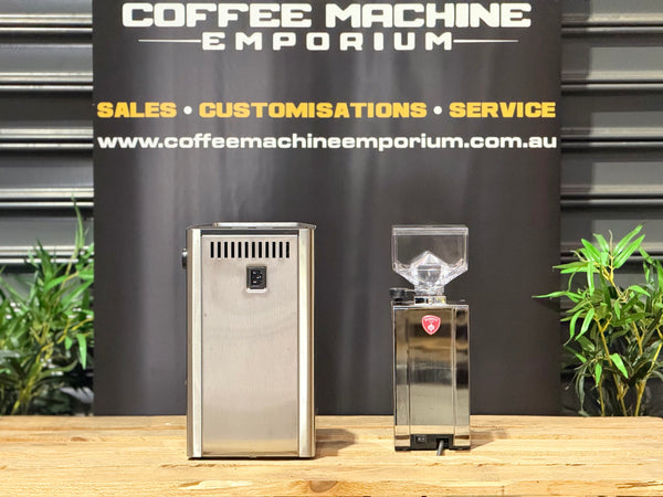 Brand New Gaggia Classic 1 Group & Brand New Eureka Mignon Specialita Smart Coffee Grinder