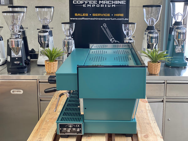 La Marzocco Linea Classic Av 3 Group Coffee Machine - Plantation Green