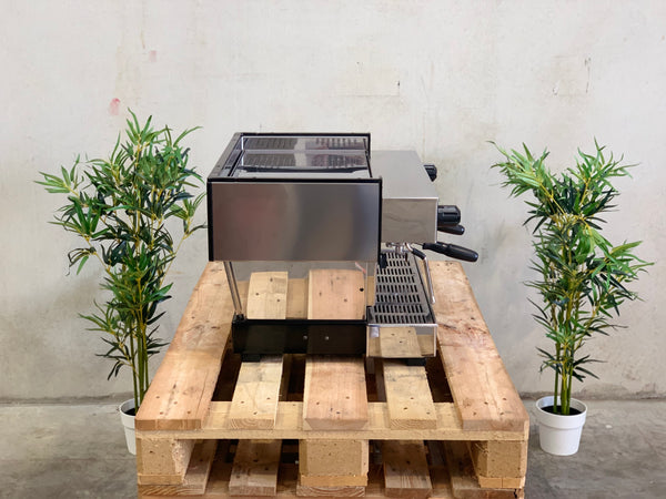 La Marzocco Linea Classic AV 2 Group Coffee Machine - Stainless